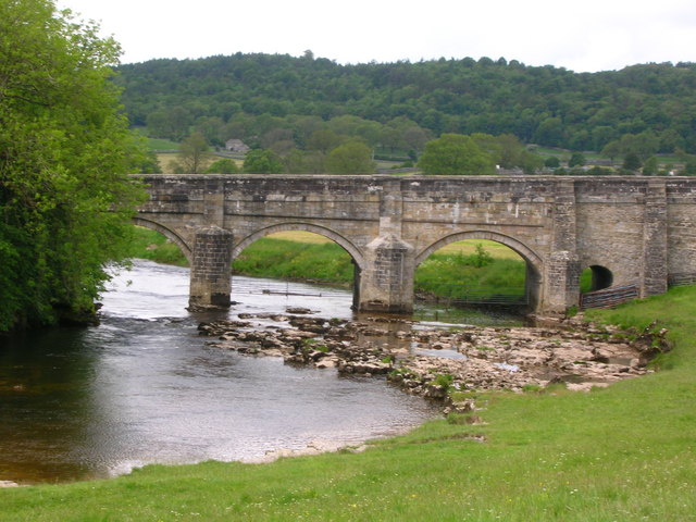 File:Grassington Bridge - Geograph - 1344866.jpg