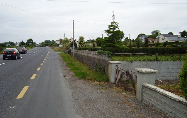 File:Urban Sprawl, N6 - Geograph - 296886.jpg