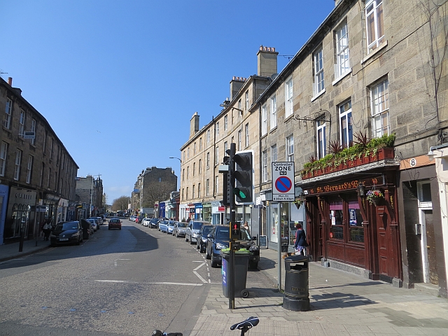 File:Raeburn Place (C) Richard Webb - Geograph - 3948012.jpg