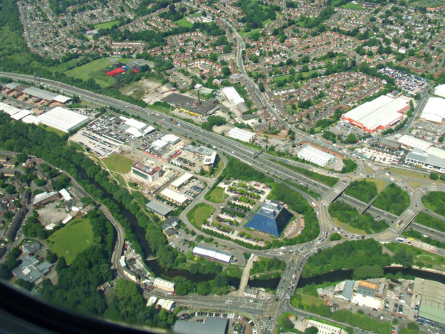 File:The Stockport Pyramid from the air (C) Thomas Nugent - Geograph - 4029398.jpg