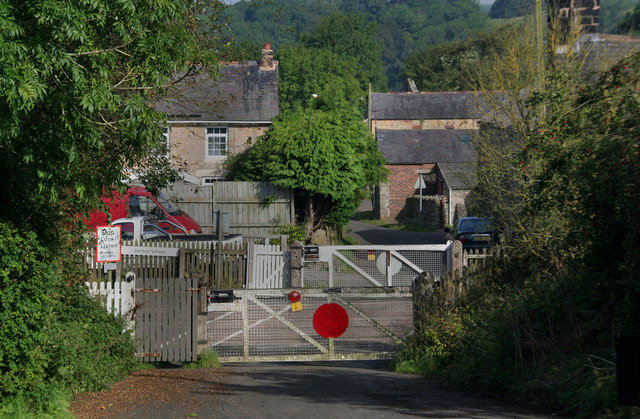 File:Upper Denton - Geograph - 1492779.jpg