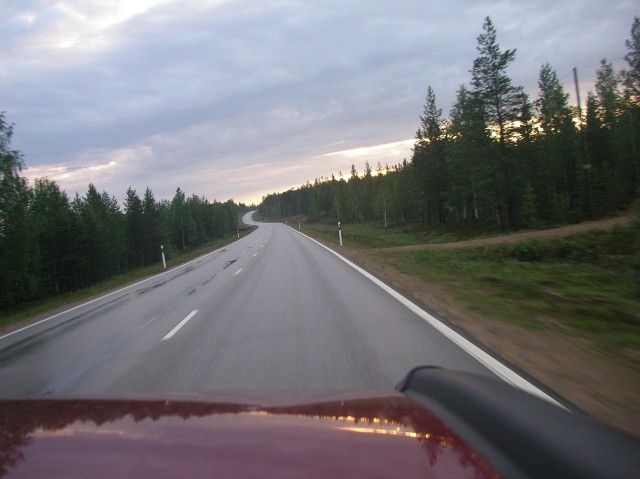 File:E75 near Ivalo, Finland - Coppermine - 6721.jpeg