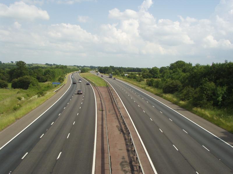 File:M40 Oxon-Warks Boundary - Coppermine - 22497.jpg