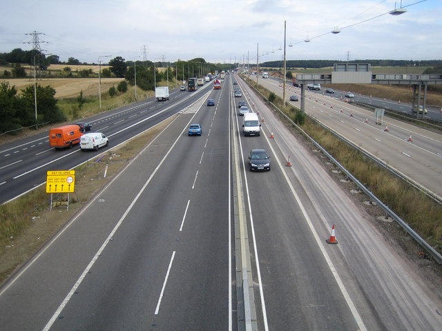 File:M1 Motorway at Junction 6a - Geograph - 565605.jpg