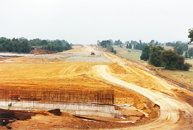 File:M20 motorway construction at The Warren - Geograph - 1444528.jpg