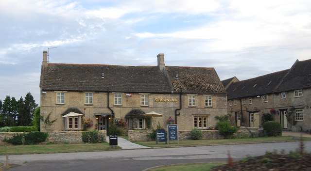 File:Sibson Inn, A1 - Geograph - 2621777.jpg