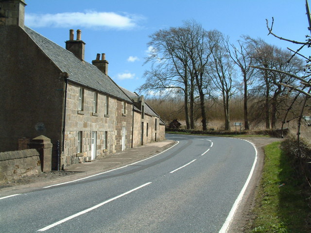 File:Balreavie - Geograph - 154486.jpg