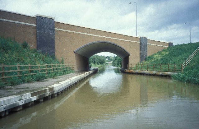 File:The Trent & Mersey Canal just south of Harecastle Tunnel - Geograph - 41109.jpg