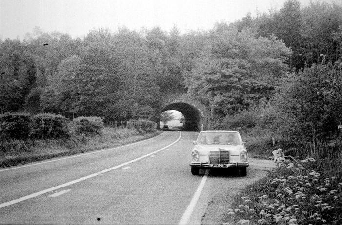 File:West Meon Hut Tunnel - A272 - Coppermine - 15392.jpg