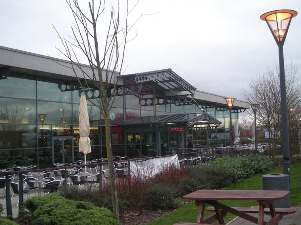 File:Strensham Motorway Services (South Bound) - Geograph - 1206047.jpg