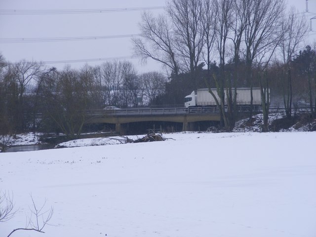 File:A40 Bridge (C) Gordon Griffiths - Geograph - 1673276.jpg