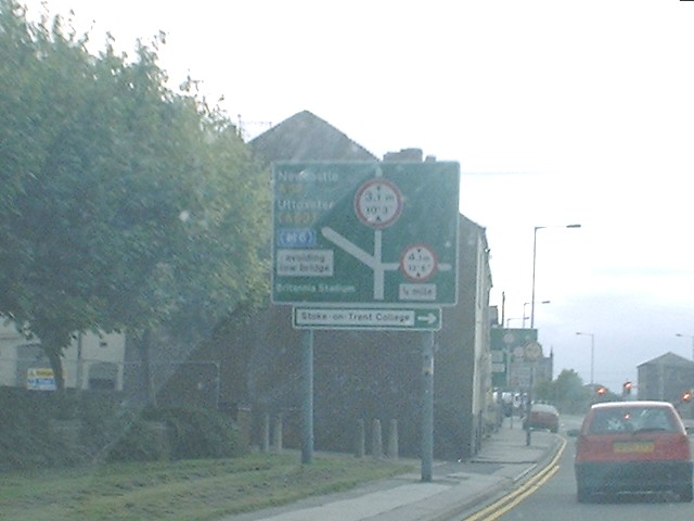 File:A52, Leek Road - Coppermine - 3316.jpg