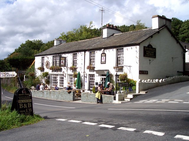 File:Brown Horse public house at Winster (C) Raymond Knapman - Geograph - 920298.jpg