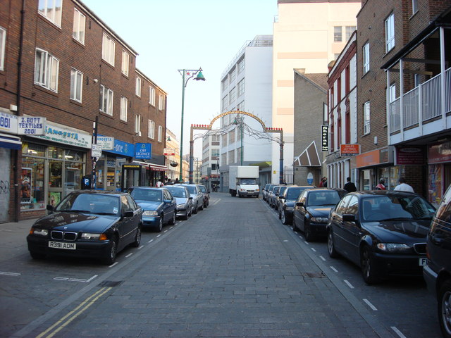 File:B134, Brick Lane - Geograph - 1032560.jpg