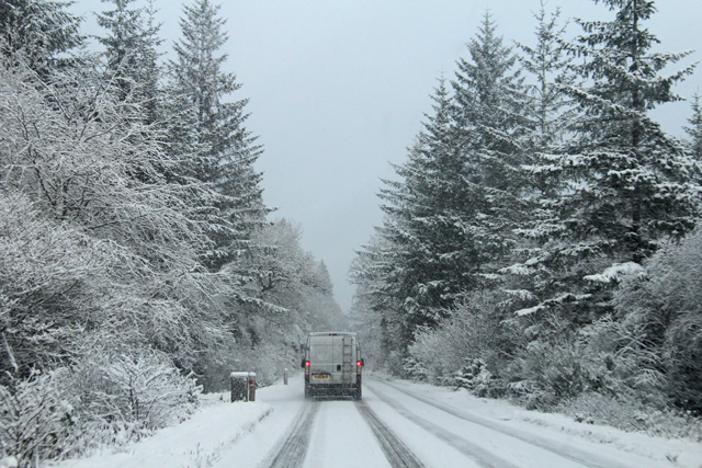 File:A82-snow1.jpg