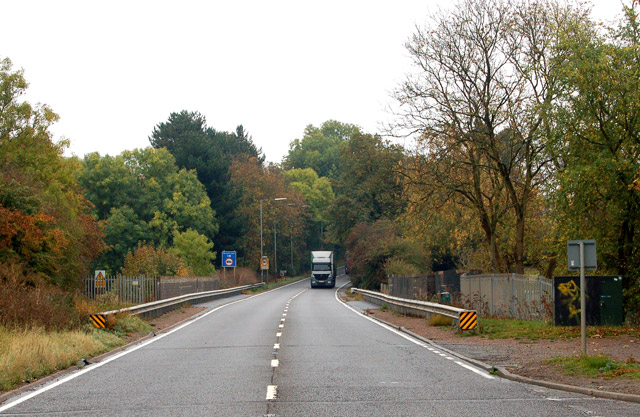 File:Looking south across the A5 bridge over the railway, Kilsby - Geograph - 1545103.jpg