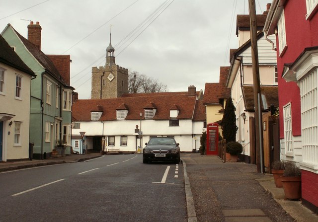 File:The heart of Felsted village - Geograph - 1174768.jpg