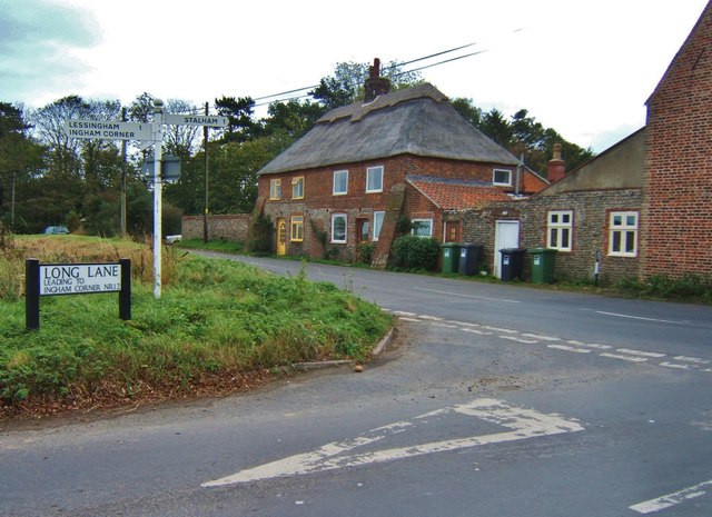File:Thatched house, Ingham (C) Barbara Carr - Geograph - 3320204.jpg