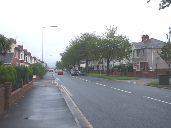 File:Caerphilly Rd, Cardiff, looking north - Geograph - 938222.jpg