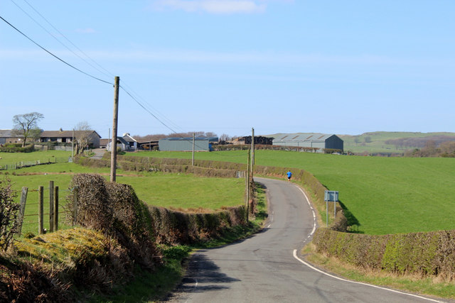 File:C43 Hattrick Farm - Geograph - 6449239.jpg