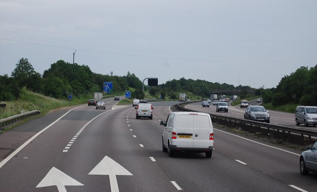 File:M11, Junction 7 - Geograph - 3319015.jpg