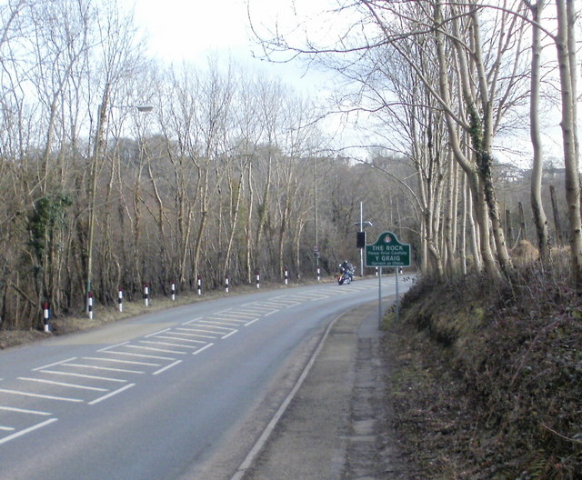 File:A4048 approaches The Rock - Geograph - 1731301.jpg