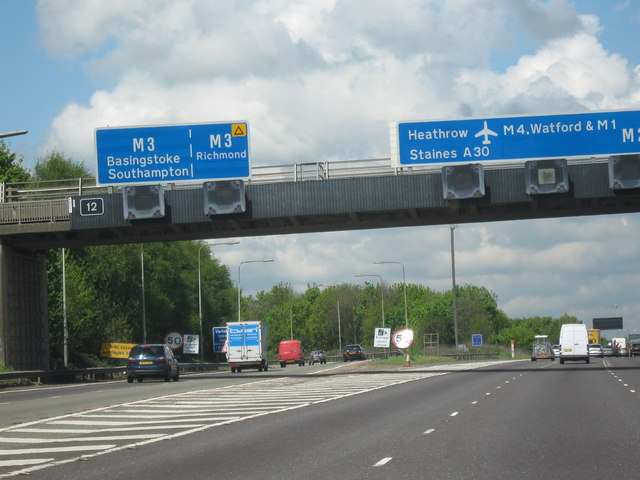 File:M25 Motorway Clockwise. Junction 12 Slip Road For The M3 - Geograph - 1280474.jpg