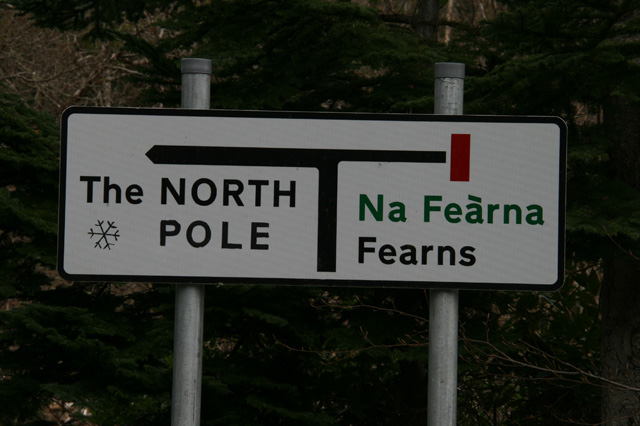 File:North-pole-sign.jpg