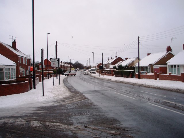 File:Road to North Fawdon - Geograph - 1645419.jpg