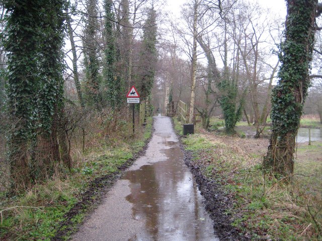 File:Shalford- Former LB&SCR Horsham &... (C) Nigel Cox - Geograph - 3512087.jpg