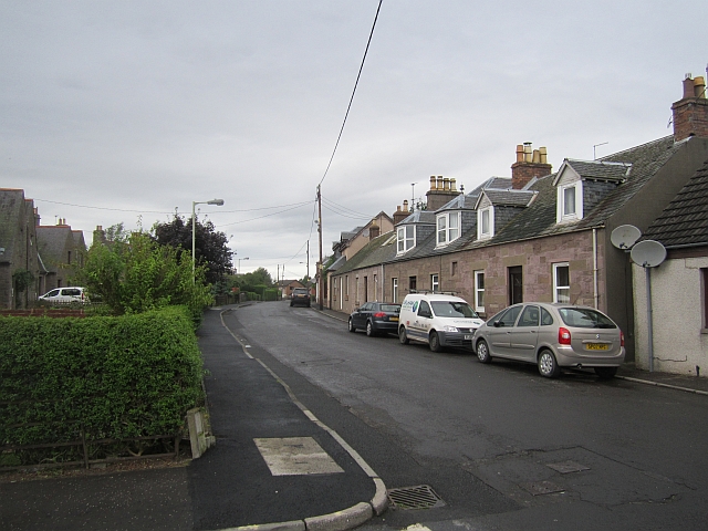 File:Causewayend (C) Richard Webb - Geograph - 3148157.jpg