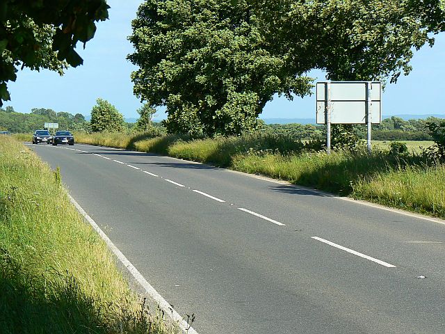 File:Burford Road, near Worsham, Oxfordshire - Geograph - 860732.jpg