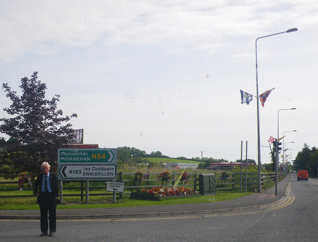 File:Intersection of Monaghan and Enniskillen roads - Geograph - 2512117.jpg