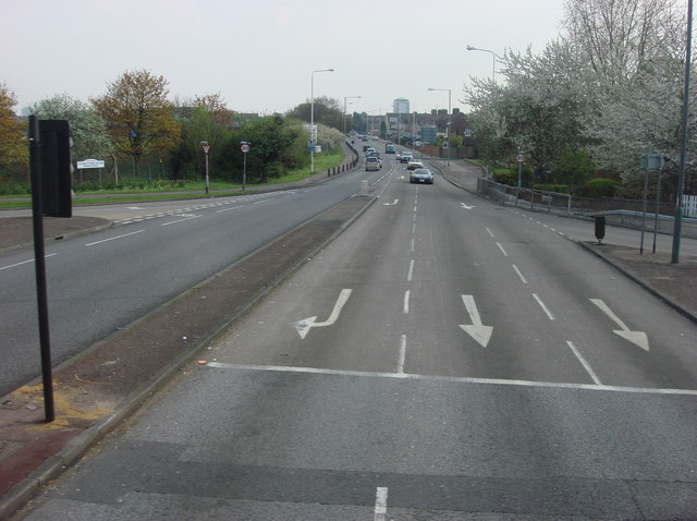 File:A1112, Whalebone Lane North - Geograph - 1259909.jpg