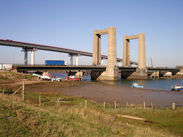 File:Kingsferry Bridge.jpg