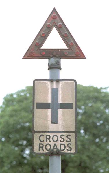 File:Pre-Worboys Crossroads Sign - Coppermine - 749.jpg