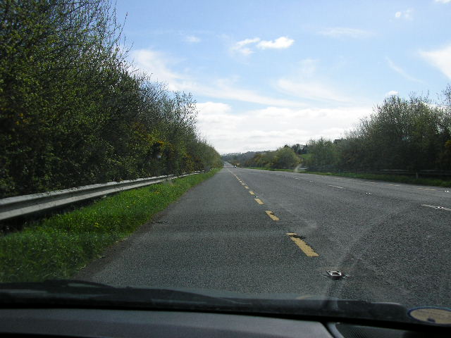 File:N30 Eastbound approacing Clonroche - Coppermine - 5621.JPG