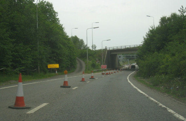 File:Joining the M25 - Geograph - 2461555.jpg