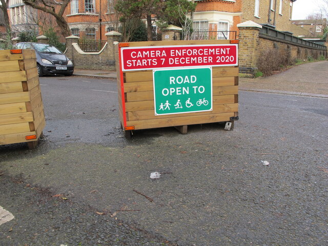 File:Acton Low Traffic Neighbourhood, Acacia Road closure - Geograph - 6738184.jpg