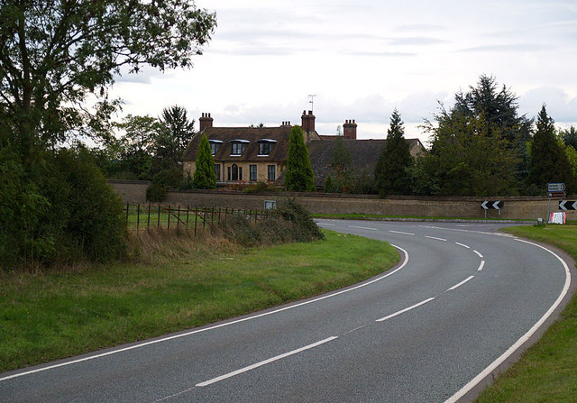 File:Bullshead Farm - Geograph - 253566.jpg