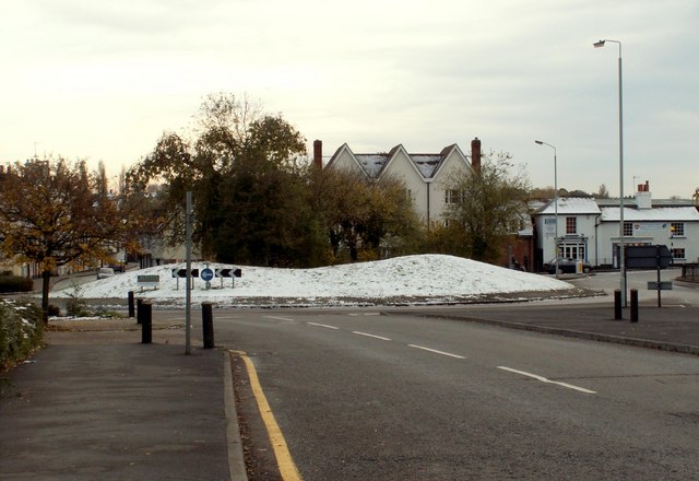 File:Roundabout on the A1170 - Geograph - 1030183.jpg