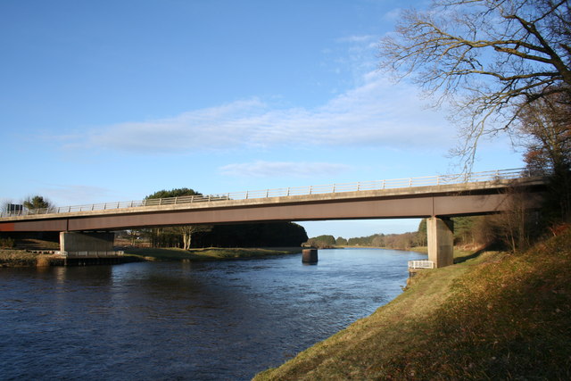 File:Durris Bridge - Geograph - 1782880.jpg