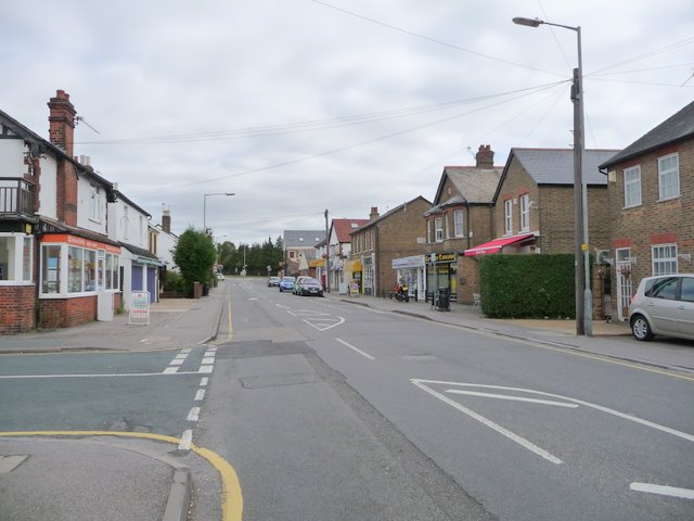 File:Eastfield Road, Lent Rise, at Milner Road junction - Geograph - 1501552.jpg