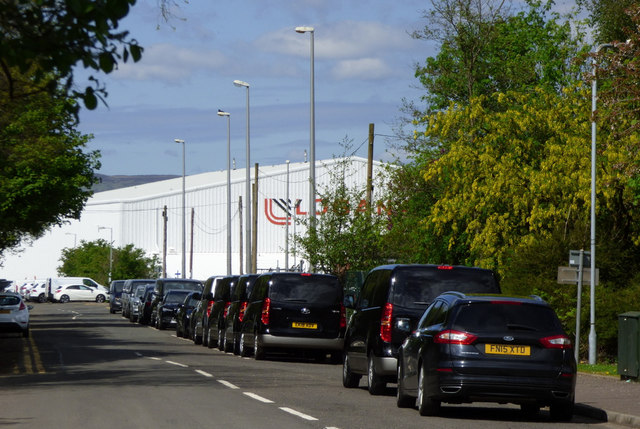 File:St Andrews Crescent - Geograph - 5779133.jpg