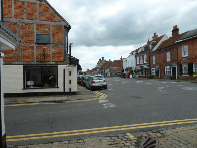 File:Half timbered building in Amersham Old... (C) Basher Eyre - Geograph - 2254811.jpg