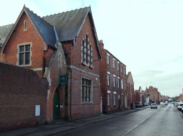 File:Portland Street-Victoria Street, Newark,... (C) David Hallam-Jones - Geograph - 4337803.jpg