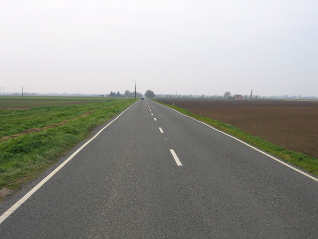 File:Ramsey Road, B1040, Whittlesey, Cambs - Geograph - 153222.jpg