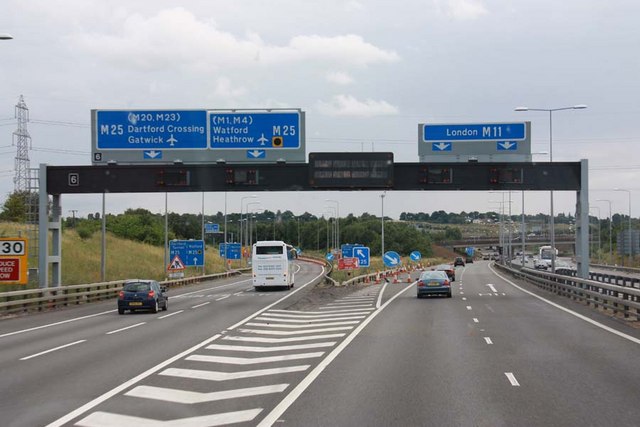 File:M11 junction 6 - Geograph - 1487641.jpg