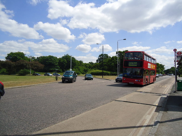 File:Whipps Cross roundabout (C) Stacey Harris - Geograph - 2432249.jpg