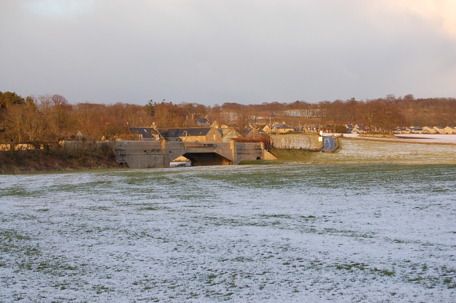 File:Hatton of Fintray bridge (C) John Allan - Geograph - 331426.jpg